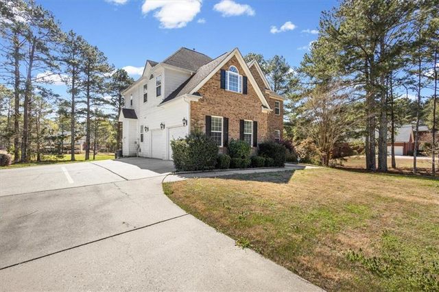 405 Branch Forest Way, Stockbridge, GA 30281