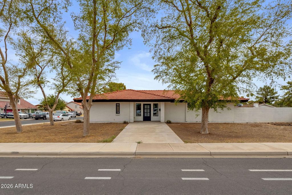 1001 N BURK Street, Gilbert, AZ 85234 — photo 3