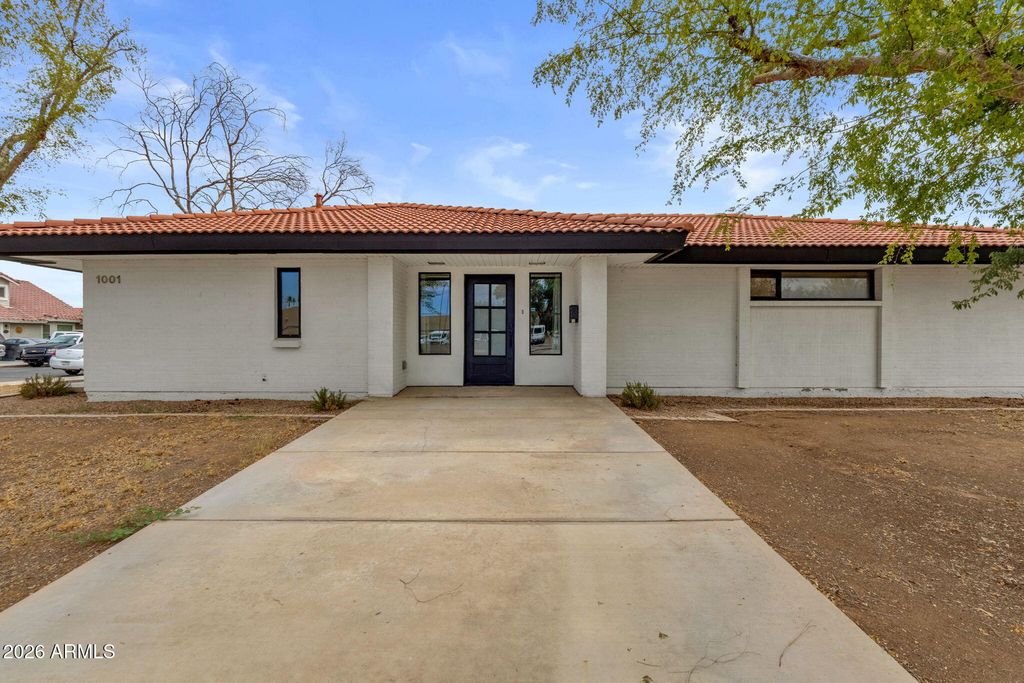 1001 N BURK Street, Gilbert, AZ 85234 — photo 5