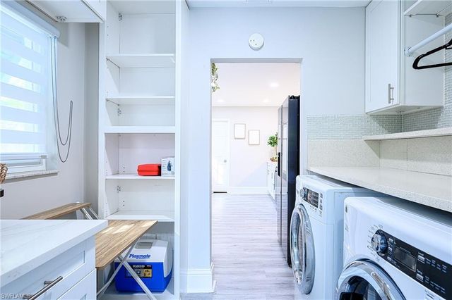 810 103rd AVE N, Naples, FL 34108