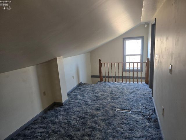 267 Milan Avenue, Amherst, OH 44001