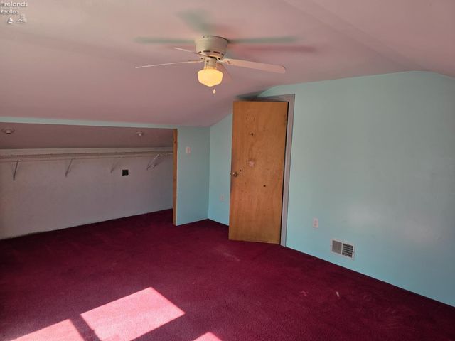 267 Milan Avenue, Amherst, OH 44001