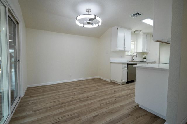 1305 Gerry Way, Roseville, CA 95661