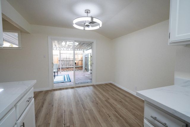 1305 Gerry Way, Roseville, CA 95661