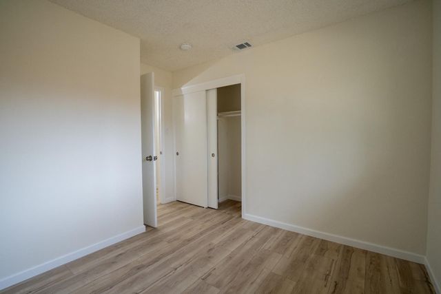 1305 Gerry Way, Roseville, CA 95661