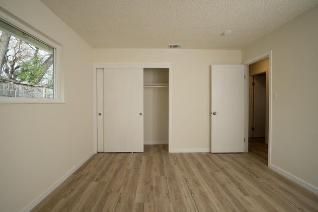 1305 Gerry Way, Roseville, CA 95661