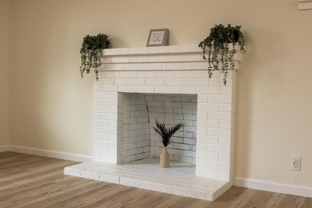 1305 Gerry Way, Roseville, CA 95661