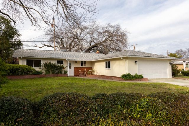 1305 Gerry Way, Roseville, CA 95661