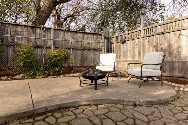 1305 Gerry Way, Roseville, CA 95661