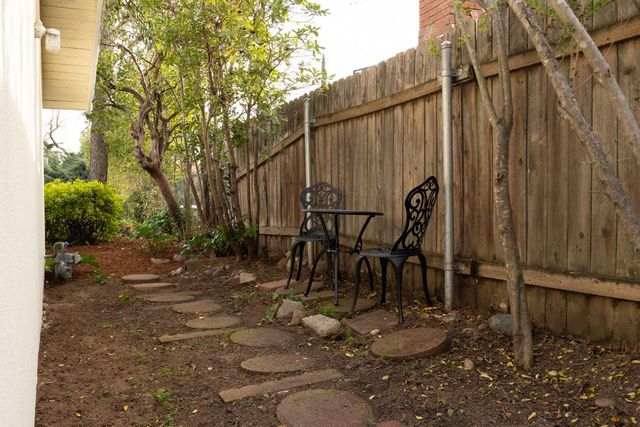 1305 Gerry Way, Roseville, CA 95661