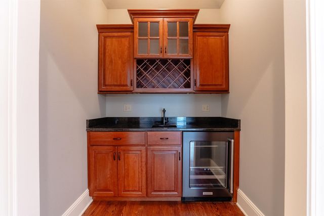 201 Oriole Drive, Evansville, IN 47715