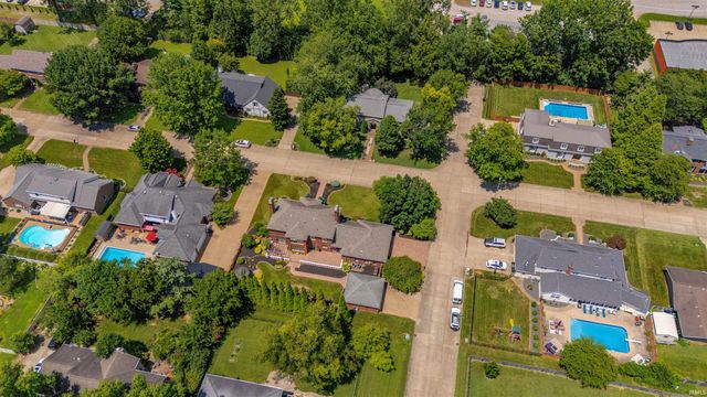 201 Oriole Drive, Evansville, IN 47715