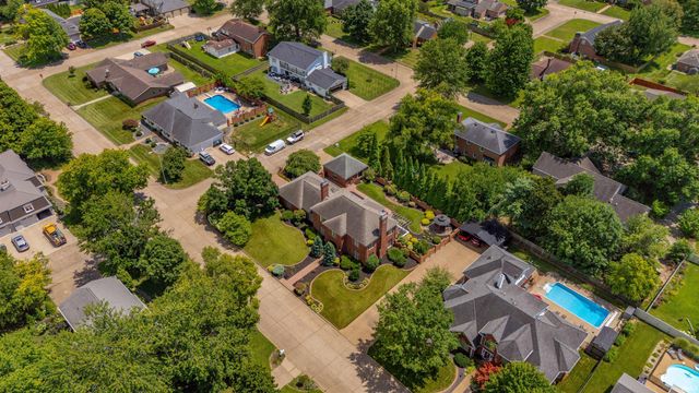 201 Oriole Drive, Evansville, IN 47715