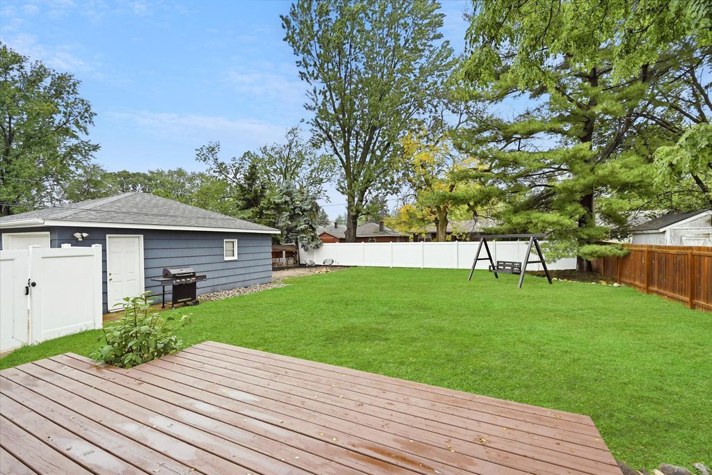 9228 Washington Street NE, Blaine, MN 55434 — photo 3