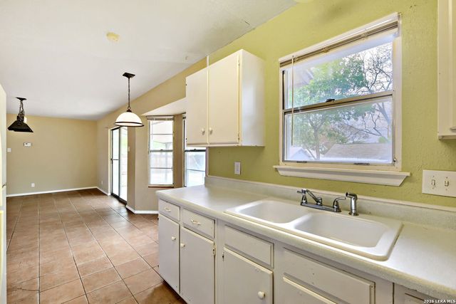 4346 Eagle Nest, San Antonio, TX 78233