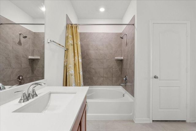 714 Allana Lane, Alvin, TX 77511