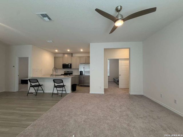 2429 Corinthus Bend, San Antonio, TX 78245