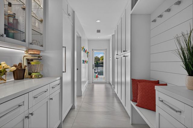 3109 NE 42nd Court, Fort Lauderdale, FL 33308