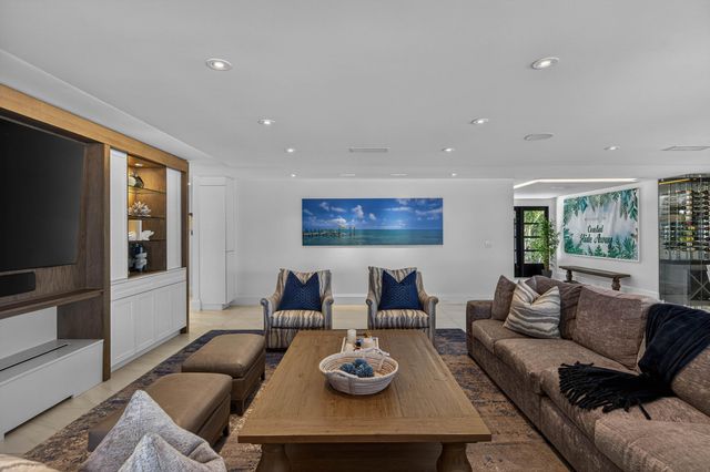 3109 NE 42nd Court, Fort Lauderdale, FL 33308