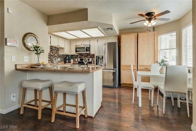 904 Boulder Springs Drive 102, Las Vegas, NV 89128