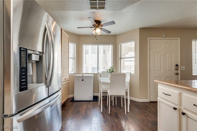 904 Boulder Springs Drive 102, Las Vegas, NV 89128