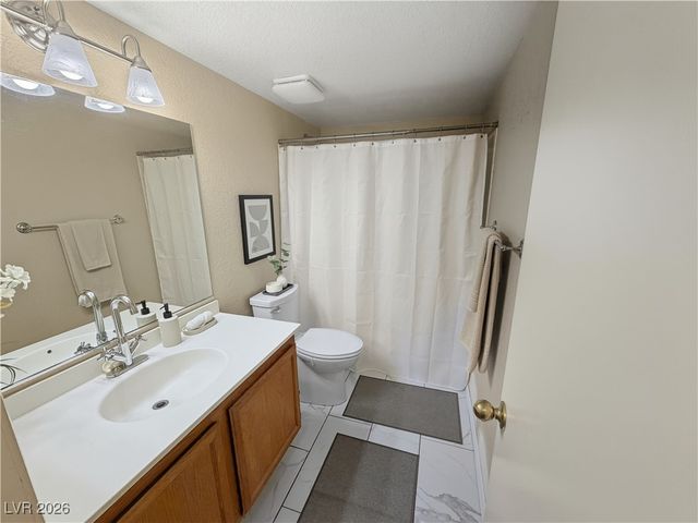 904 Boulder Springs Drive 102, Las Vegas, NV 89128