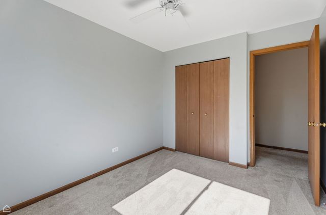 1418 Parkridge Drive, Crystal Lake, IL 60014