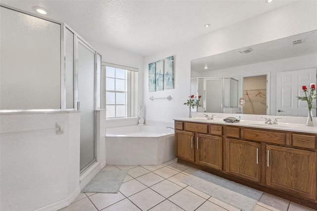 507 GLENEAGLES DRIVE, Davenport, FL 33897