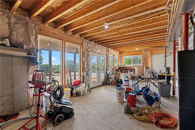 35559 Metcalf Road, Louisburg, KS 66053