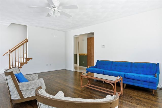 27 Hyde Avenue, Pawtucket, RI 02861