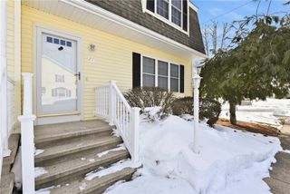 27 Hyde Avenue, Pawtucket, RI 02861