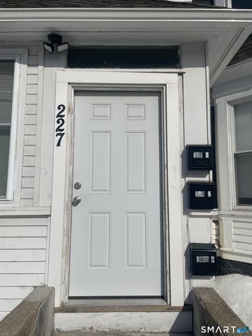 227 Arctic Street, Bridgeport, CT 06608