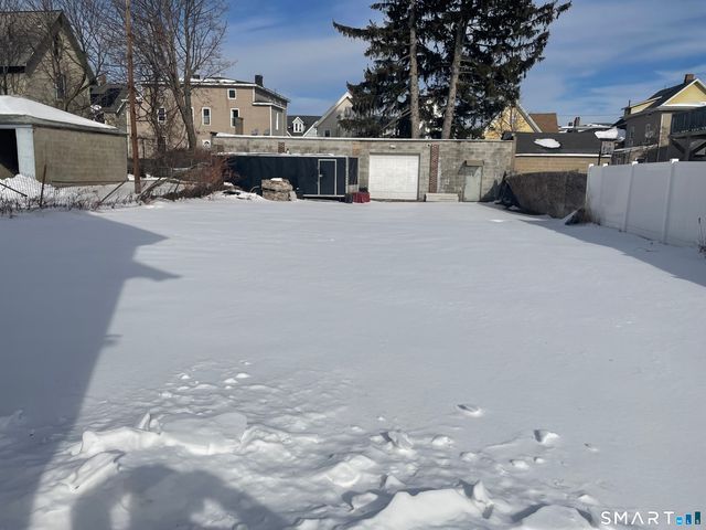 227 Arctic Street, Bridgeport, CT 06608