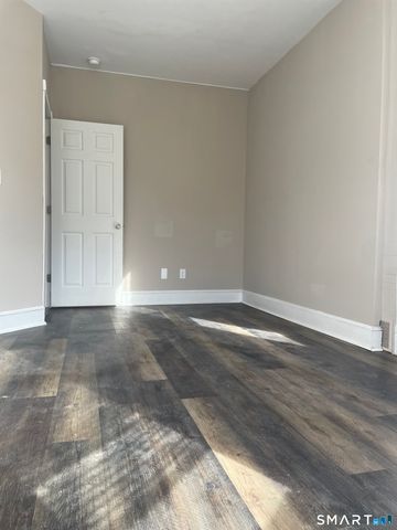 227 Arctic Street, Bridgeport, CT 06608