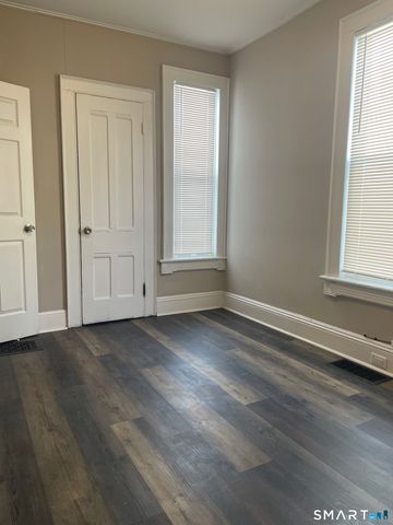 227 Arctic Street, Bridgeport, CT 06608