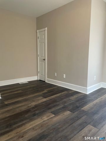 227 Arctic Street, Bridgeport, CT 06608