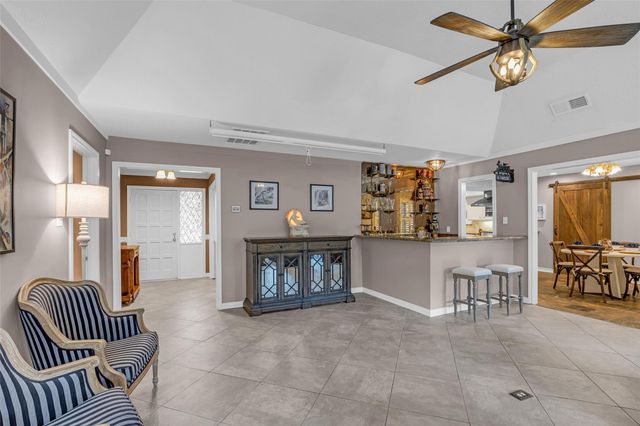 15018 Rose Cottage Drive, Houston, TX 77069