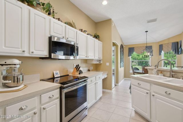 4661 TREVOR CREEK Drive N, Jacksonville, FL 32257