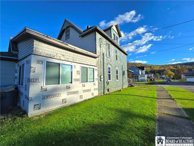 97 Wellsville Street, Bolivar, NY 14715