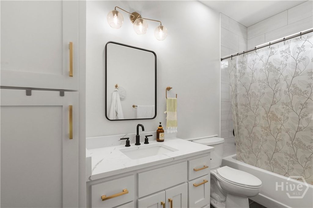 Image 14 of property listing at 364 Long Pond Road, Rincon, GA 31326