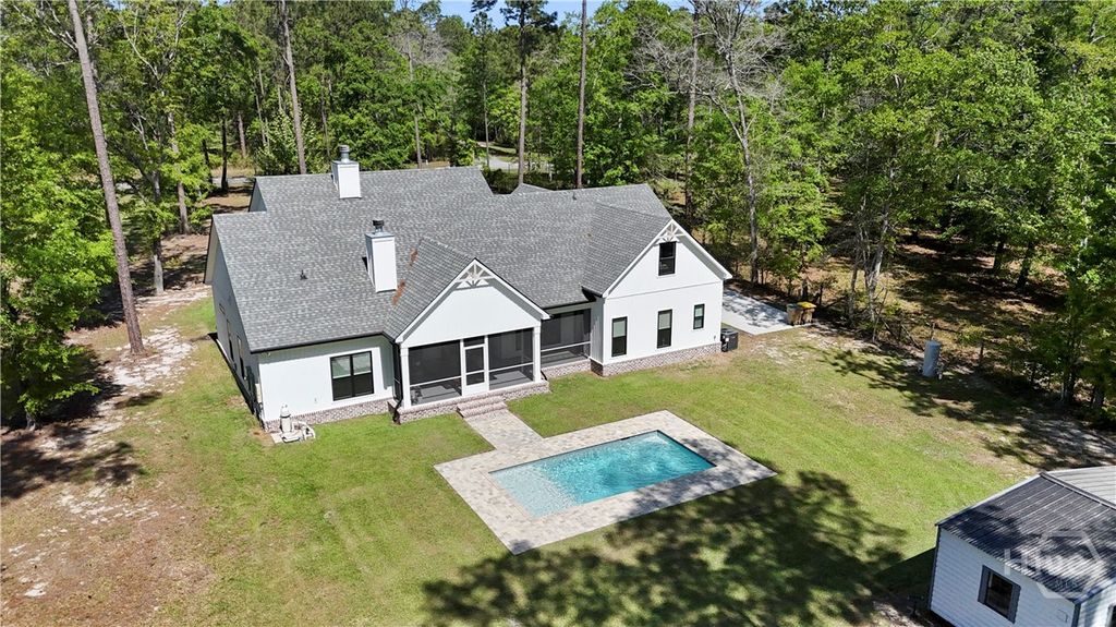 Image 3 of property listing at 364 Long Pond Road, Rincon, GA 31326