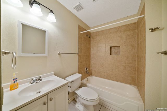9643 ARCADIA CRK, San Antonio, TX 78251