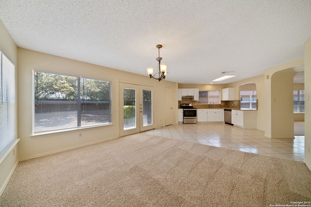 9643 ARCADIA CRK, San Antonio, TX 78251