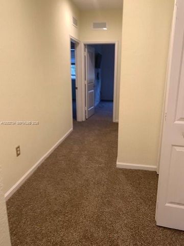 242 SW 7th Court 242, Pompano Beach, FL 33060