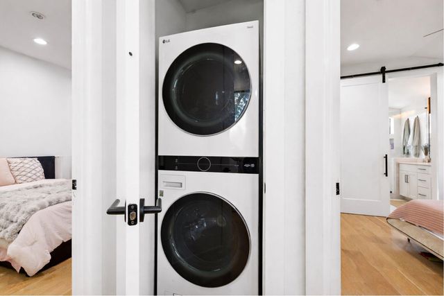 408 W Odell ST 2, Austin, TX 78752