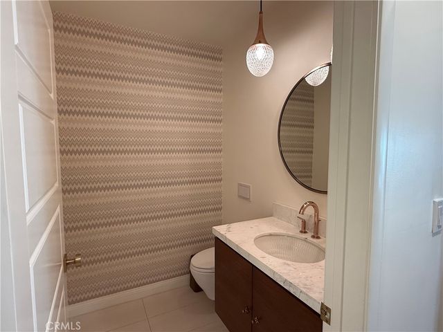 940 Crestview, Pasadena, CA 91107