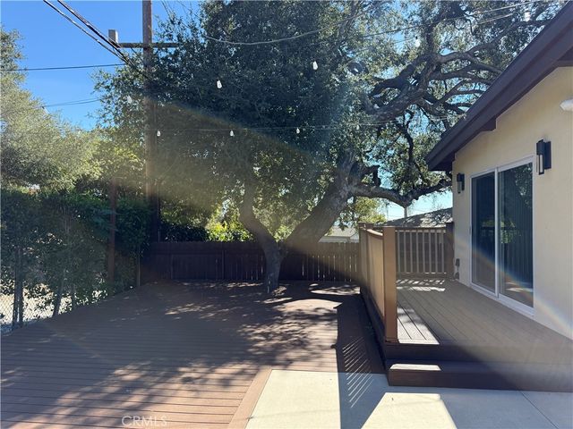 940 Crestview, Pasadena, CA 91107