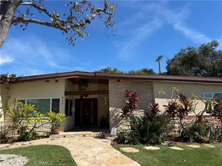 940 Crestview, Pasadena, CA 91107