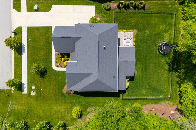 16398 Creeks Crossing Drive, Westfield, IN 46074