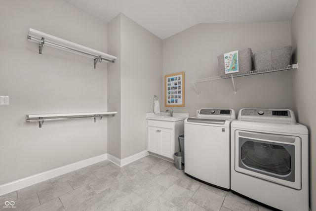 16398 Creeks Crossing Drive, Westfield, IN 46074